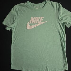 Nike Mint Green T-Shirt